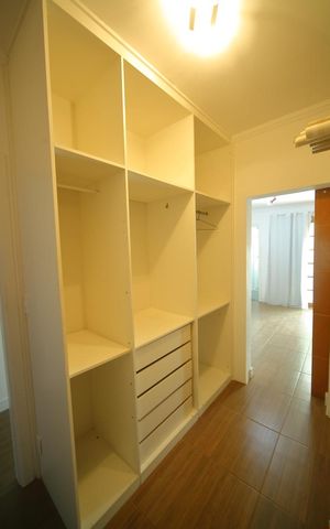 Casa para alugar com 127m², 3 quartos e 2 vagasCloset ( suíte 2 )