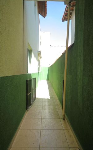 Casa para alugar com 127m², 3 quartos e 2 vagasCorredor Lateral 