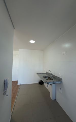 Apartamento à venda com 61m², 2 quartos e 1 vaga Apartamento à venda com 61m², 2 quartos e 1 vagaCozinha e Área de Serviço