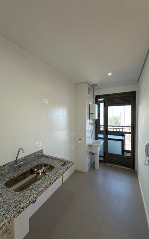 Apartamento à venda com 61m², 2 quartos e 1 vaga Apartamento à venda com 61m², 2 quartos e 1 vagaCozinha e Área de Serviço