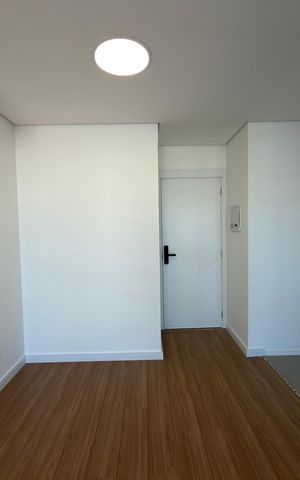 Apartamento à venda com 61m², 2 quartos e 1 vaga Apartamento à venda com 61m², 2 quartos e 1 vagaSala