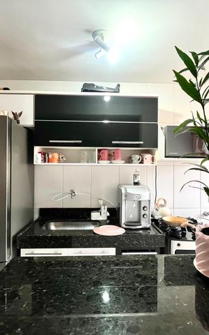 Apartamento à venda com 51m², 2 quartos e 1 vaga Apartamento à venda com 51m², 2 quartos e 1 vagaCozinha e Área de Serviço