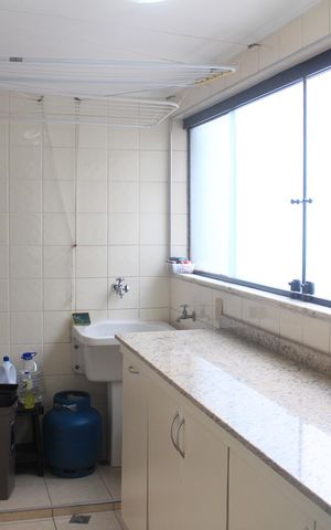 Apartamento à venda com 114m², 3 quartos e 2 vagasÁrea de Serviço
