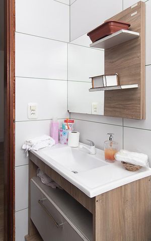 Casa à venda com 145m², 2 quartos e 2 vagasBanheiro do Quarto 1