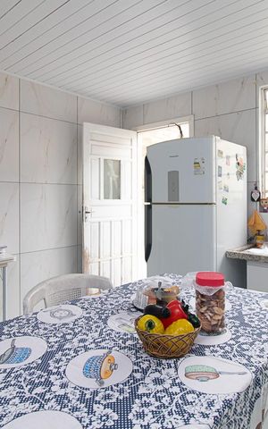 Casa à venda com 145m², 2 quartos e 2 vagasCozinha