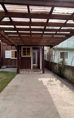 Casa para alugar com 70m², 2 quartos e 1 vaga Casa para alugar com 70m², 2 quartos e 1 vagaGaragem