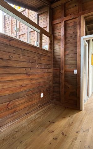 Casa para alugar com 70m², 2 quartos e 1 vaga Casa para alugar com 70m², 2 quartos e 1 vagaSal