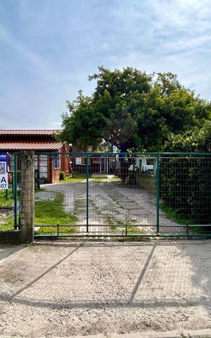 Casa para alugar com 70m², 2 quartos e 1 vaga Casa para alugar com 70m², 2 quartos e 1 vagaFachada