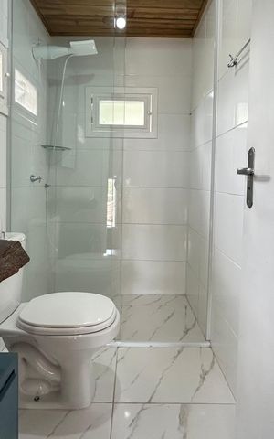 Casa para alugar com 70m², 2 quartos e 1 vaga Casa para alugar com 70m², 2 quartos e 1 vagaBanheiro