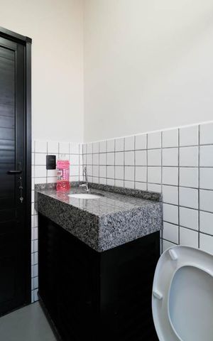 Casa para alugar com 85m², 2 quartos e 1 vagaBanheiro