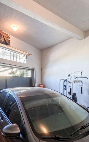 Casa para alugar com 214m², 3 quartos e 2 vagas Casa para alugar com 214m², 3 quartos e 2 vagasGaragem