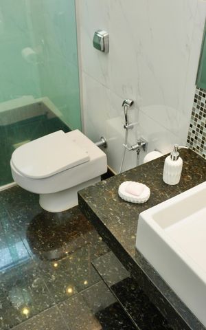 Apartamento à venda com 130m², 4 quartos e 1 vaga Apartamento à venda com 130m², 4 quartos e 1 vagaBanheiro Social