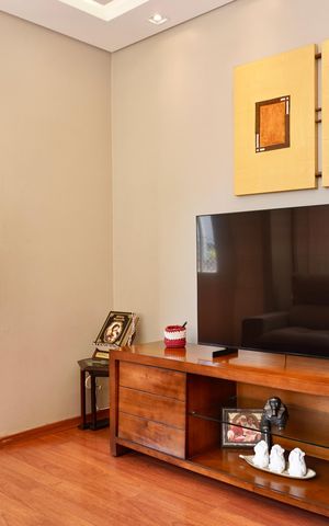 Apartamento à venda com 130m², 4 quartos e 1 vaga Apartamento à venda com 130m², 4 quartos e 1 vagaSala
