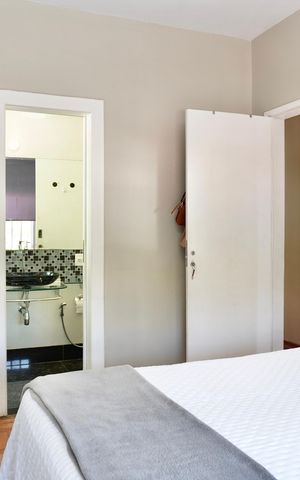 Apartamento à venda com 130m², 4 quartos e 1 vaga Apartamento à venda com 130m², 4 quartos e 1 vagaSuíte