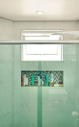 Apartamento à venda com 130m², 4 quartos e 1 vaga Apartamento à venda com 130m², 4 quartos e 1 vagaBanheiro Social