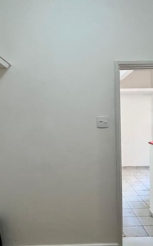 Apartamento à venda com 85m², 2 quartos e sem vaga Apartamento à venda com 85m², 2 quartos e sem vagaQuarto de Serviço