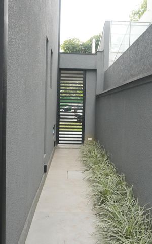 Casa de condomínio à venda com 317m², 2 quartos e 3 vagasÁrea externa