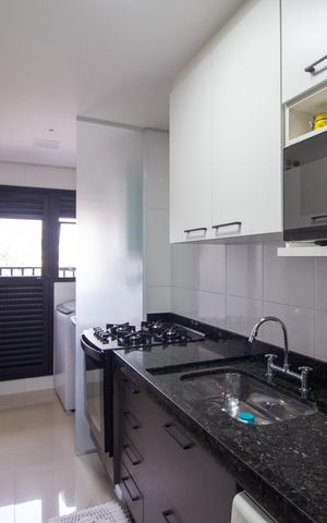 Apartamento para alugar com 69m², 2 quartos e 2 vagas Apartamento para alugar com 69m², 2 quartos e 2 vagasCozinha