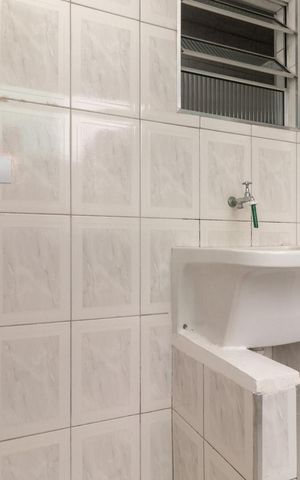 Casa para alugar com 180m², 2 quartos e sem vaga Casa para alugar com 180m², 2 quartos e sem vagaÁrea de Serviço