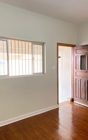 Casa para alugar com 142m², 3 quartos e 1 vagaSala