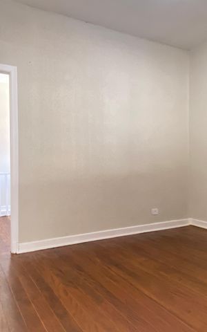 Casa para alugar com 142m², 3 quartos e 1 vagaSala