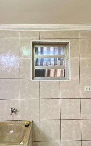 Casa para alugar com 142m², 3 quartos e 1 vagaÁrea de Serviço