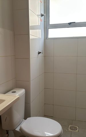 Apartamento para alugar com 45m², 2 quartos e 1 vaga Apartamento para alugar com 45m², 2 quartos e 1 vagaBanheiro