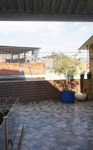 Casa para alugar com 60m², 2 quartos e 1 vagaVaranda