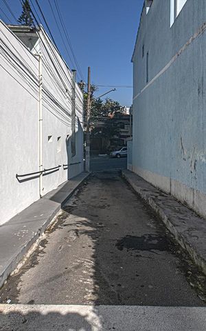 Casa à venda com 93m², 2 quartos e 2 vagas Casa à venda com 93m², 2 quartos e 2 vagasÁrea externa