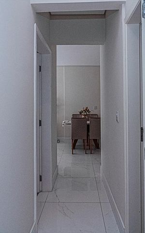 Casa à venda com 93m², 2 quartos e 2 vagas Casa à venda com 93m², 2 quartos e 2 vagasCorredor