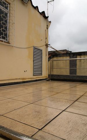Casa à venda com 317m², 4 quartos e 3 vagasVaranda fundos