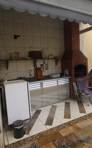 Casa à venda com 317m², 4 quartos e 3 vagasÁrea gourmet - Churrasqueira