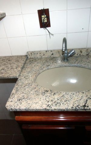 Casa à venda com 317m², 4 quartos e 3 vagasBanheiro da Suíte 4