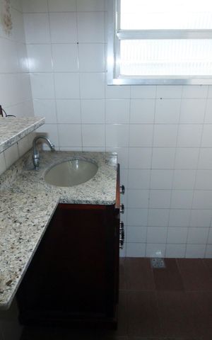 Casa à venda com 317m², 4 quartos e 3 vagasBanheiro da Suíte 4