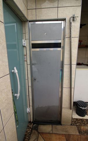 Casa à venda com 317m², 4 quartos e 3 vagasSauna