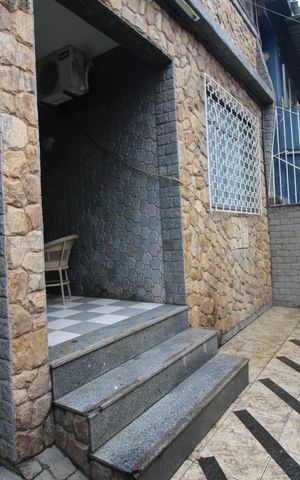 Casa à venda com 317m², 4 quartos e 3 vagasQuintal Frente