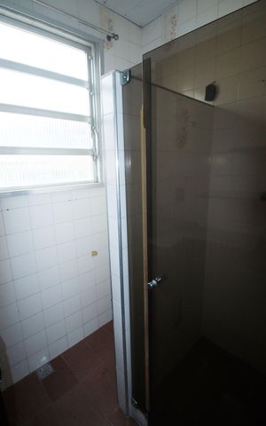 Casa à venda com 317m², 4 quartos e 3 vagasBanheiro da Suíte 4