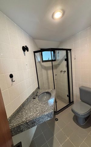 Apartamento para alugar com 143m², 2 quartos e 1 vaga Apartamento para alugar com 143m², 2 quartos e 1 vagaBanheiro