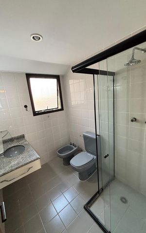 Apartamento para alugar com 143m², 2 quartos e 1 vaga Apartamento para alugar com 143m², 2 quartos e 1 vagaBanheiro