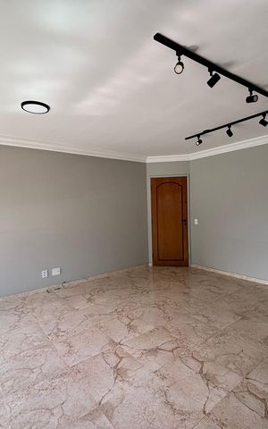 Apartamento para alugar com 143m², 2 quartos e 1 vaga Apartamento para alugar com 143m², 2 quartos e 1 vagaSala