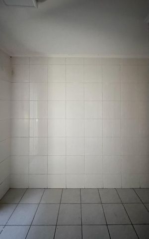 Casa à venda com 354m², 3 quartos e 4 vagas Casa à venda com 354m², 3 quartos e 4 vagasQuarto de Serviço