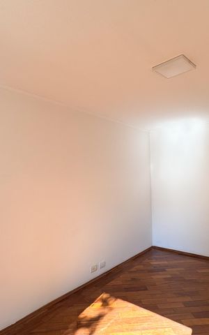 Casa à venda com 354m², 3 quartos e 4 vagas Casa à venda com 354m², 3 quartos e 4 vagasQuarto 1