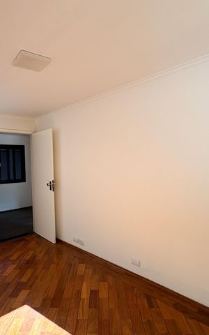 Casa à venda com 354m², 3 quartos e 4 vagas Casa à venda com 354m², 3 quartos e 4 vagasQuarto 1