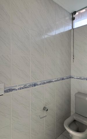 Casa à venda com 354m², 3 quartos e 4 vagas Casa à venda com 354m², 3 quartos e 4 vagasBanheiro Social