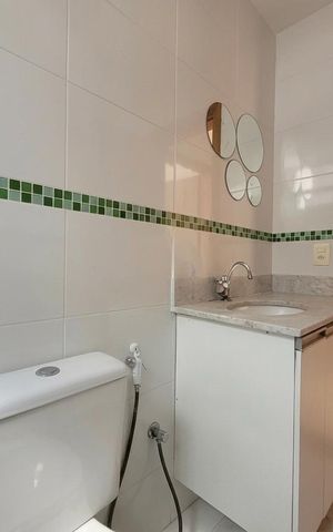 Apartamento para alugar com 73m², 3 quartos e 2 vagas Apartamento para alugar com 73m², 3 quartos e 2 vagasBanheiro