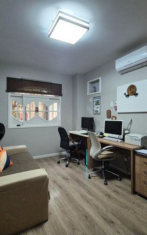 Casa de condomínio à venda com 261m², 3 quartos e 1 vaga