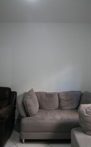 Casa à venda com 170m², 3 quartos e 2 vagasSala de TV
