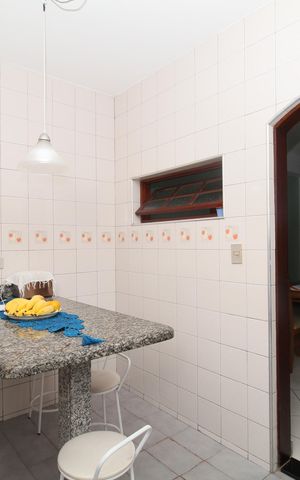 Casa à venda com 170m², 3 quartos e 2 vagasCozinha