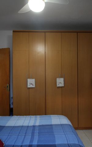 Casa à venda com 170m², 3 quartos e 2 vagasSuíte