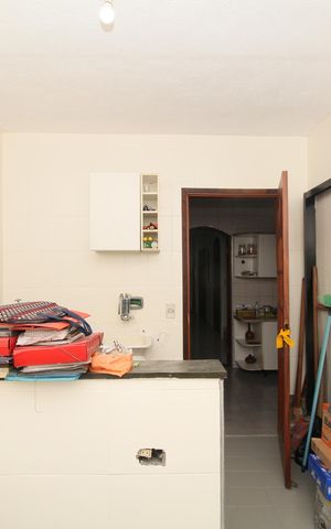 Casa à venda com 170m², 3 quartos e 2 vagasÁrea de Serviço